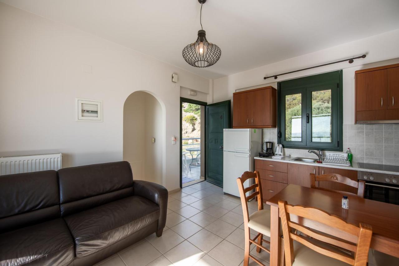 Portela Apartments Kampoula Keratókambos Ngoại thất bức ảnh
