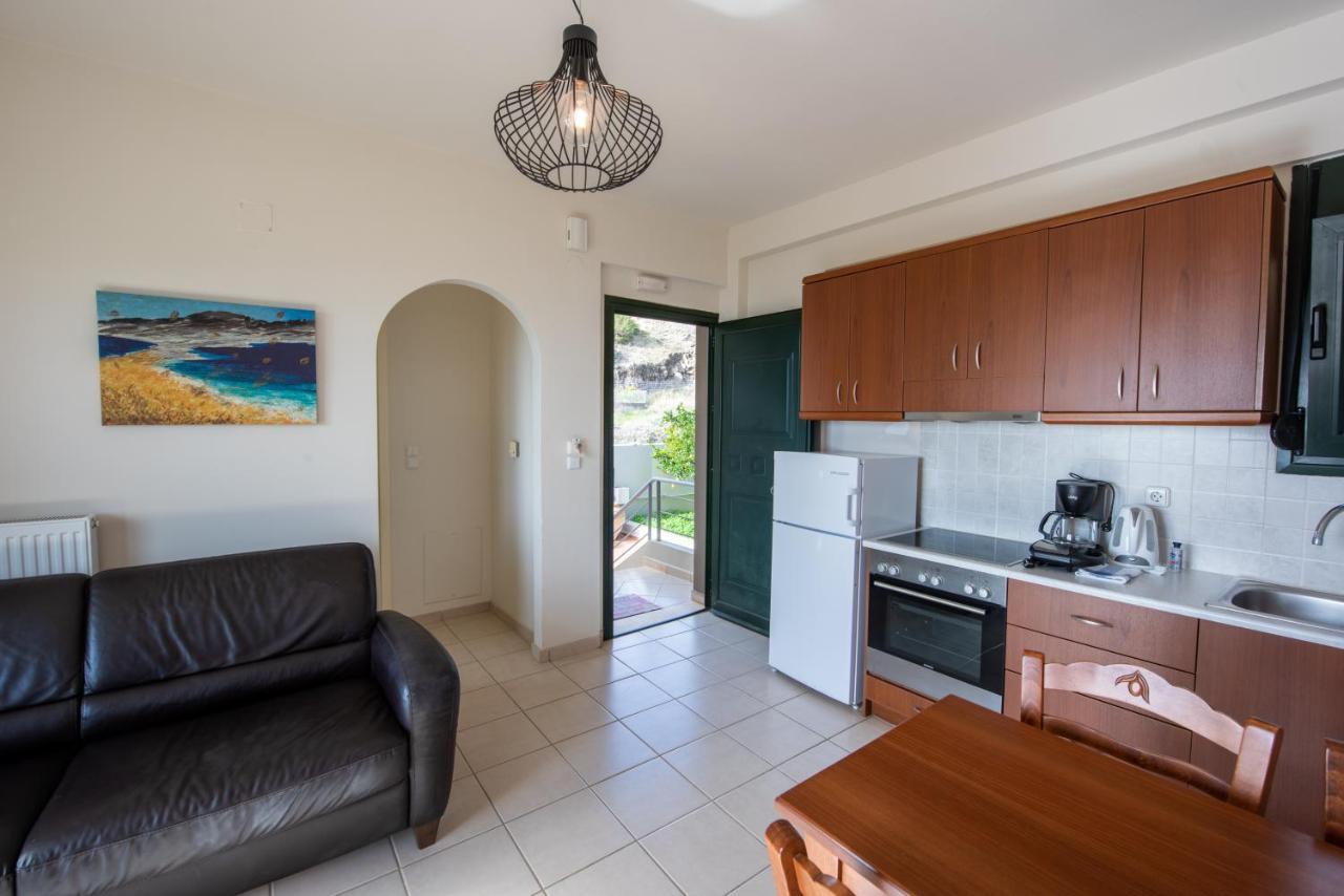 Portela Apartments Kampoula Keratókambos Ngoại thất bức ảnh