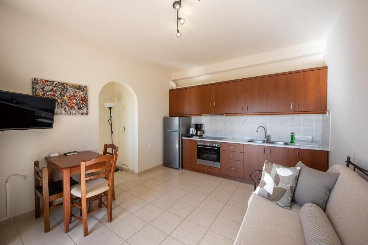 Portela Apartments Kampoula Keratókambos Ngoại thất bức ảnh