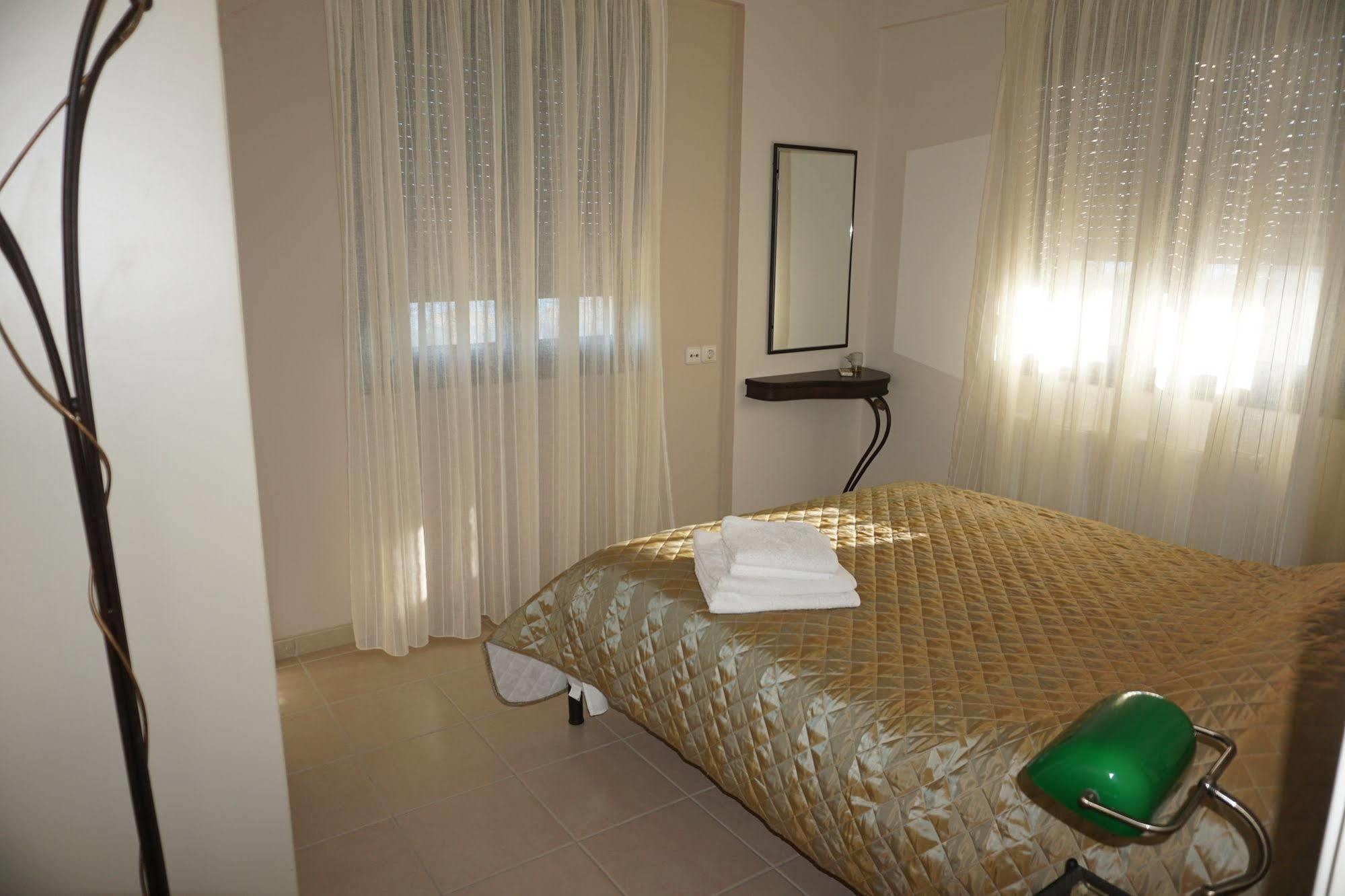 Portela Apartments Kampoula Keratókambos Ngoại thất bức ảnh